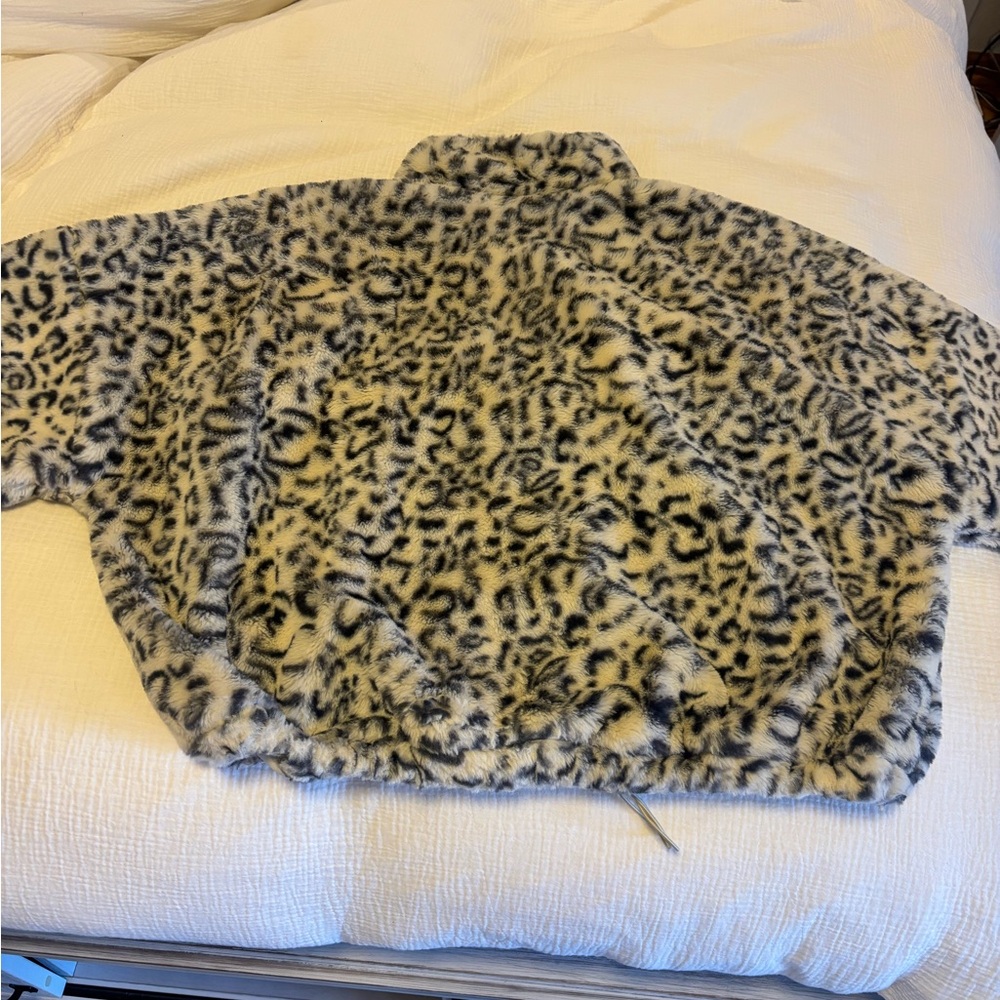Motel Rocks Nero Ring Pull Jacket In White Leopard - Picture 13 of 14